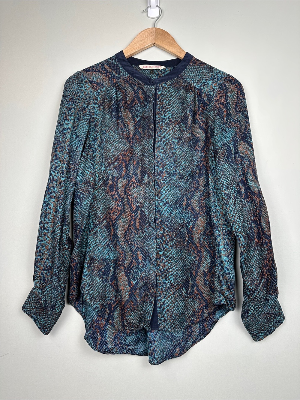 Rebecca Taylor Silk snake skin printed button down blouse teal navy chic natural